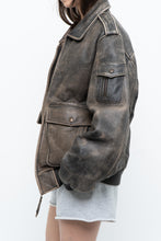 Load image into Gallery viewer, Vintage x LEVI&#39;S Brown Distressed Leather Bomber (S-L)