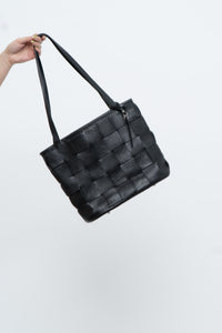 Vintage x Made in Italy x VIOLA CASTELLANI Woven Black Pebble Leather Purse