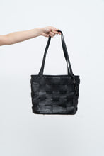 Load image into Gallery viewer, Vintage x Made in Italy x VIOLA CASTELLANI Woven Black Pebble Leather Purse