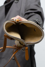 Load image into Gallery viewer, DIVINA FIRENZE x Yellow Pebble Leather Crossbody Purse