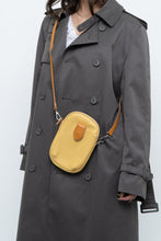 Load image into Gallery viewer, DIVINA FIRENZE x Yellow Pebble Leather Crossbody Purse