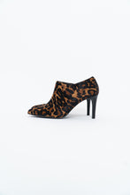 Load image into Gallery viewer, Vintage x ARNOLD CHURGIN Leopard Pony Hair Boots (10-11)