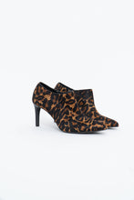Load image into Gallery viewer, Vintage x ARNOLD CHURGIN Leopard Pony Hair Boots (10-11)