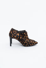 Load image into Gallery viewer, Vintage x ARNOLD CHURGIN Leopard Pony Hair Boots (10-11)