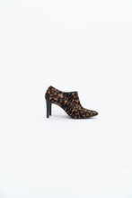 Load image into Gallery viewer, Vintage x ARNOLD CHURGIN Leopard Pony Hair Boots (10-11)