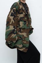 Load image into Gallery viewer, Vintage x Genuine Forest Green Camo Jacket (S-L)