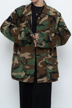Load image into Gallery viewer, Vintage x Genuine Forest Green Camo Jacket (S-L)