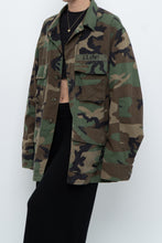 Load image into Gallery viewer, Vintage x Genuine US Army Camo Jacket (S-L)