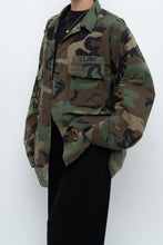 Load image into Gallery viewer, Vintage x Genuine US Army Camo Jacket (S-L)