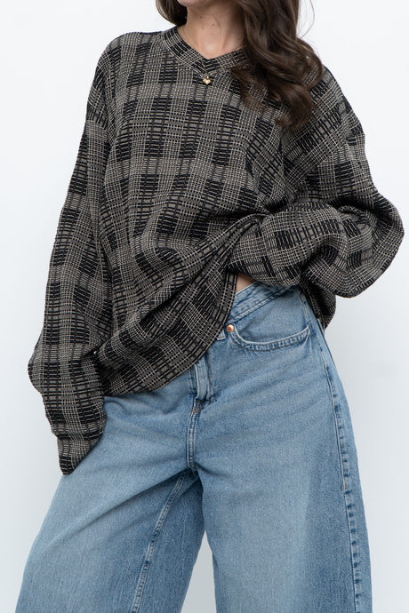 Vintage x Made in Hong Kong x Black Checkered Japanese Fabric Knit Sweater (S-L)