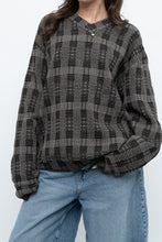 Load image into Gallery viewer, Vintage x Made in Hong Kong x Black Checkered Japanese Fabric Knit Sweater (S-L)