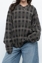 Load image into Gallery viewer, Vintage x Made in Hong Kong x Black Checkered Japanese Fabric Knit Sweater (S-L)
