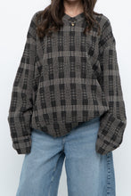 Load image into Gallery viewer, Vintage x Made in Hong Kong x Black Checkered Japanese Fabric Knit Sweater (S-L)