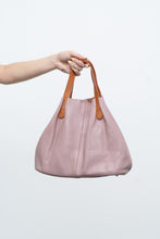 Load image into Gallery viewer, Vintage x Blush Pebble Leather Purse
