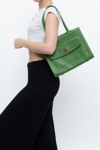 Vintage x DOONEY & BOURKE Green Pebble Leather Purse