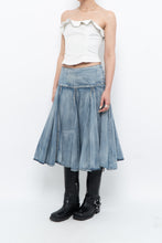 Load image into Gallery viewer, Vintage x Faded Soft Denim Midi Skirt (M, L)