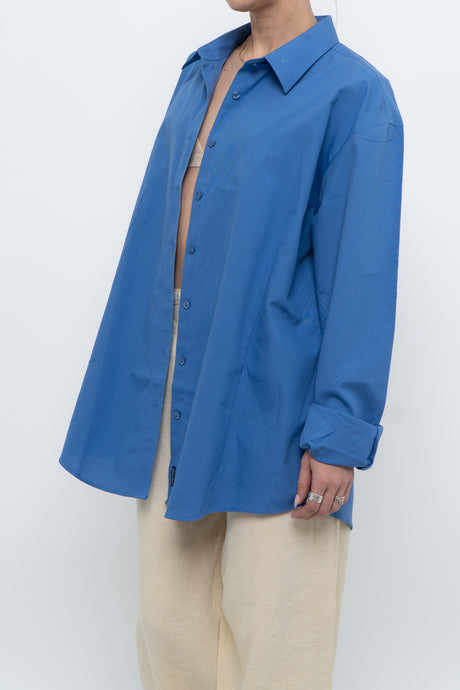 Vintage x Landmark Sharp Blue Oxford Buttonup (XS-XL)