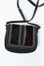 Load image into Gallery viewer, TRINITY RANCH x Black Pebble Leather Pony Hair Crossbody