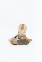 Load image into Gallery viewer, Vintage x Tan Floral Chain Deadstock Cowboy Boot (6.5W)