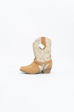Load image into Gallery viewer, Vintage x Tan Floral Chain Deadstock Cowboy Boot (6.5W)