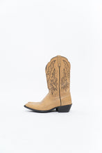 Load image into Gallery viewer, Vintage x ARIAT Beige, Black Embroidered Cowboy Boot (7.5W)