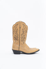 Load image into Gallery viewer, Vintage x ARIAT Beige, Black Embroidered Cowboy Boot (7.5W)