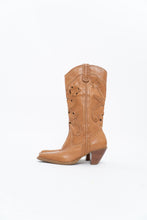 Load image into Gallery viewer, Vintage x Tan Soft Leather Cutout Cowboy Boot (6-7W)