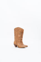 Load image into Gallery viewer, Vintage x Tan Soft Leather Cutout Cowboy Boot (6-7W)