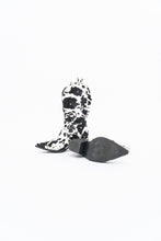 Load image into Gallery viewer, DINGO x Cow Print Pony Hair Western Boots (6.5W)
