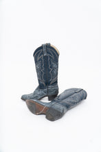 Load image into Gallery viewer, Vintage x Blue Butterfly Embroidered Cowboy Boots (5-6W)
