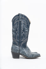 Load image into Gallery viewer, Vintage x Blue Butterfly Embroidered Cowboy Boots (5-6W)