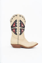 Load image into Gallery viewer, Vintage x REED’S SHOES Butterfly Embroidered Cream Leather Cowboy Boot (8.5, 9W)