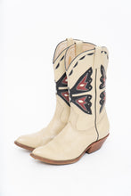 Load image into Gallery viewer, Vintage x REED’S SHOES Butterfly Embroidered Cream Leather Cowboy Boot (8.5, 9W)