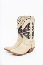 Load image into Gallery viewer, Vintage x REED’S SHOES Butterfly Embroidered Cream Leather Cowboy Boot (8.5, 9W)