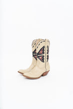 Load image into Gallery viewer, Vintage x REED’S SHOES Butterfly Embroidered Cream Leather Cowboy Boot (8.5, 9W)