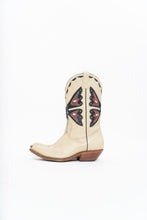 Load image into Gallery viewer, Vintage x REED’S SHOES Butterfly Embroidered Cream Leather Cowboy Boot (8.5, 9W)