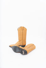 Load image into Gallery viewer, Vintage x JUSTIN x Deadstock Tan Embroidered Leather Cowboy Boot (8.5M, 10W)