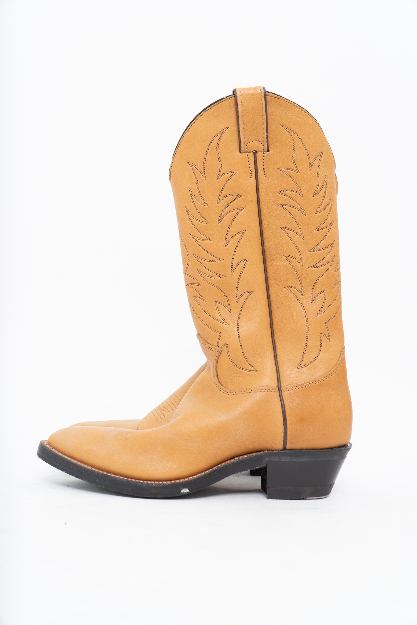 Vintage x JUSTIN x Deadstock Tan Embroidered Leather Cowboy Boot (8.5M, 10W)