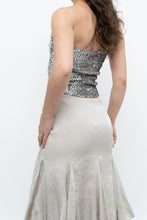 Load image into Gallery viewer, Vintage x Made in Canada x  Silver Sequin Strapless Crop Top (XS, S)