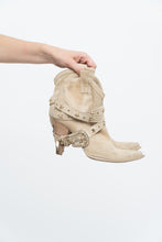 Load image into Gallery viewer, Vintage x Made in Italy / Beige Sude Star Studded Short Cowboy Boot (6, 6.5)