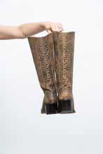 Load image into Gallery viewer, Vintage x Made in Brazil x MATISSE Brown Faded Leather Cowboy Boots (7.5, 8W)