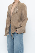 Load image into Gallery viewer, Vintage x Tan Suede Fringe Jacket (M-XL)