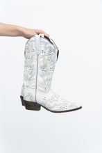 Load image into Gallery viewer, LAREDO x White, Teal Embroidered Studded Cowboy Boot (7-8W)
