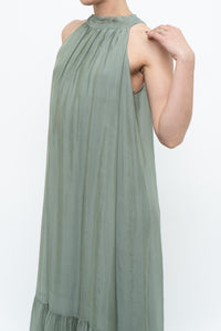 Vintage x Made in Italy x Silk-blend Green Flowy Halter Dress (S, M)