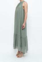 Load image into Gallery viewer, Vintage x Made in Italy x Silk-blend Green Flowy Halter Dress (S, M)