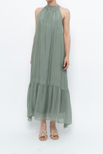 Load image into Gallery viewer, Vintage x Made in Italy x Silk-blend Green Flowy Halter Dress (S, M)