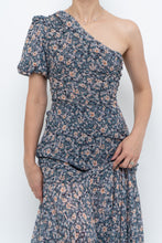Load image into Gallery viewer, ASTR THE LABEL x Blue Floral One-Shoulder Midi Dress (S)
