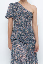 Load image into Gallery viewer, ASTR THE LABEL x Blue Floral One-Shoulder Midi Dress (S)