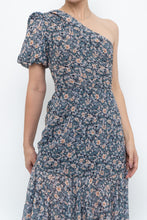 Load image into Gallery viewer, ASTR THE LABEL x Blue Floral One-Shoulder Midi Dress (S)