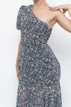 Load image into Gallery viewer, ASTR THE LABEL x Blue Floral One-Shoulder Midi Dress (S)
